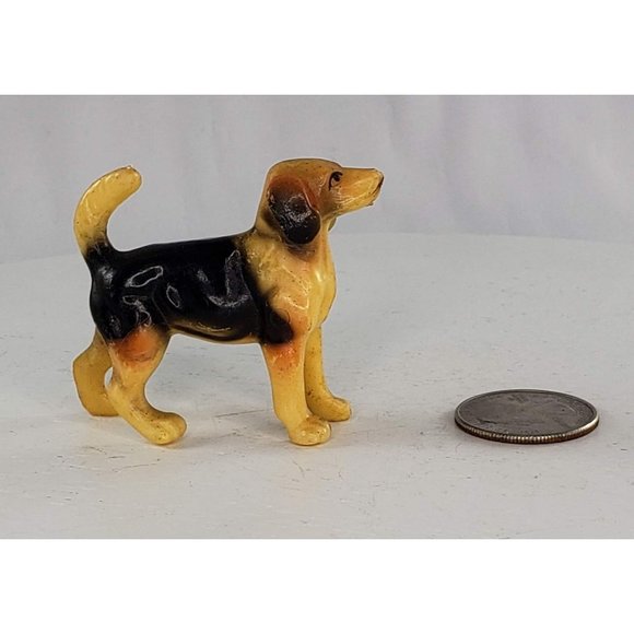 Vintage Hong Kong Beagle Dog Figurine Plastic - Picture 1 of 6